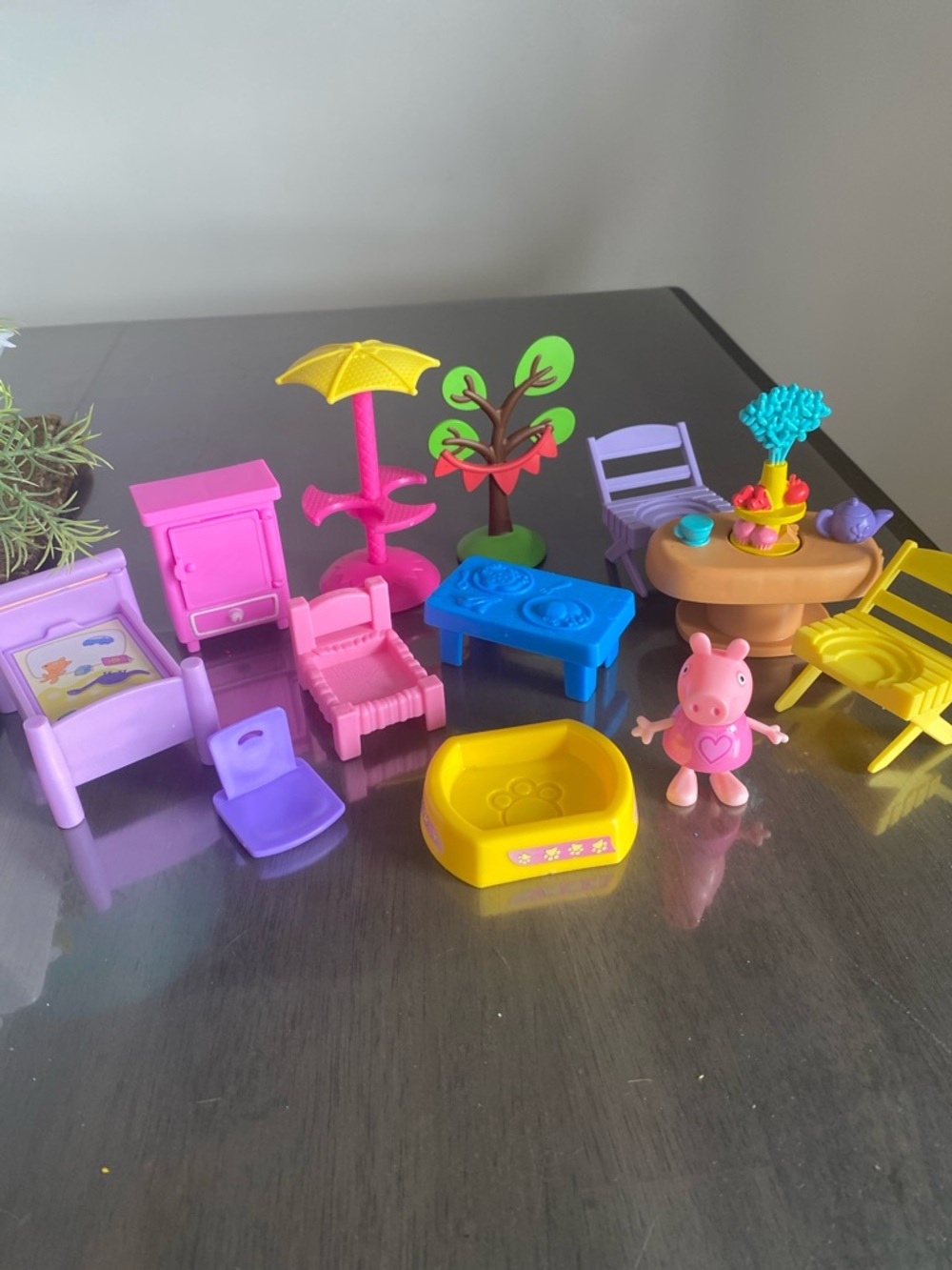 Peppa Pig Figurine Toys Furniture.